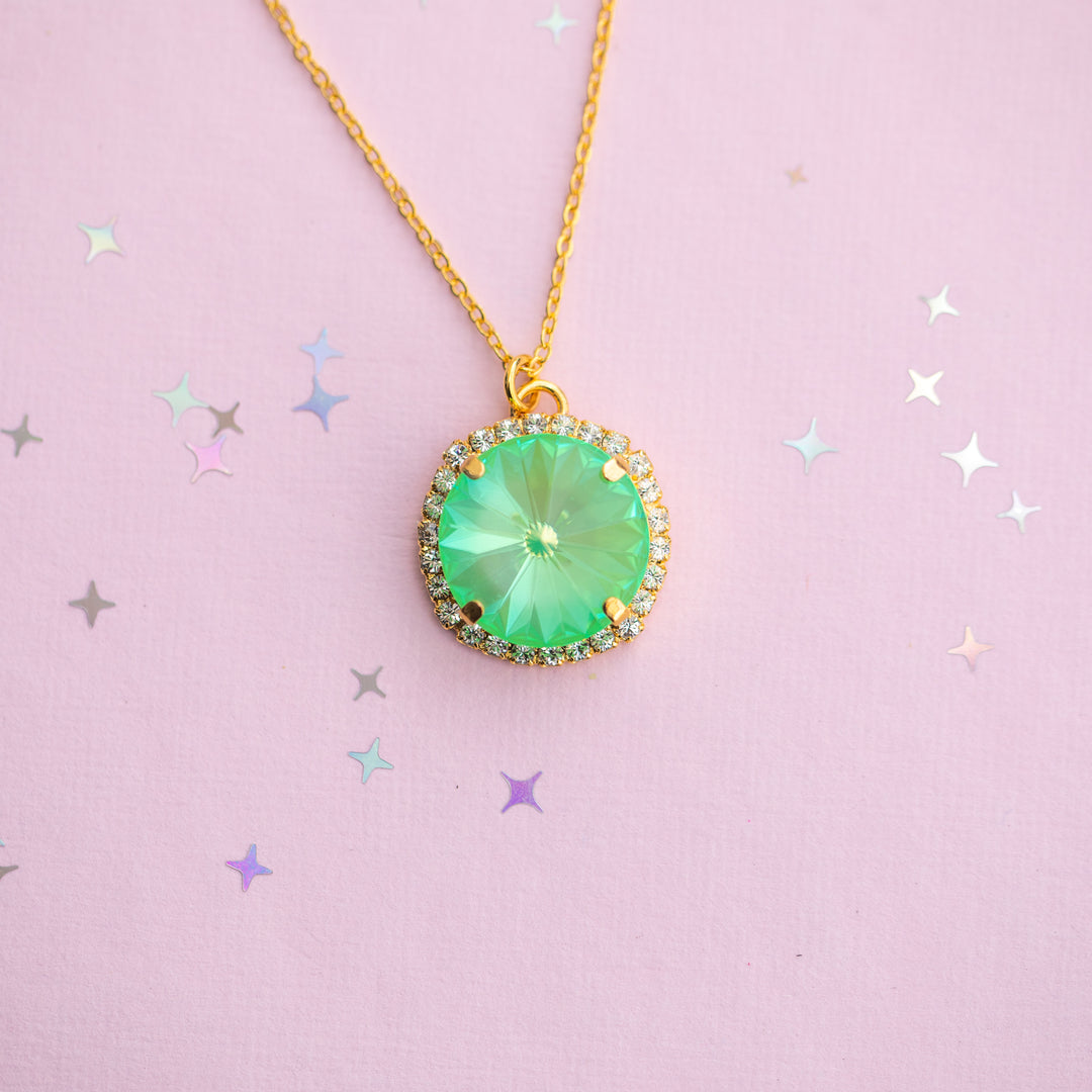 18mm Halo Necklace- Shamrock Delite