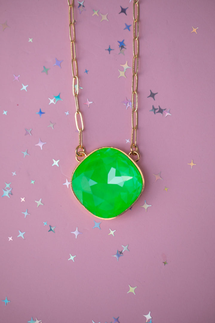 27mm Cushion Cut Paperclip chain Necklace gold setting (Electric Green Twinkle)