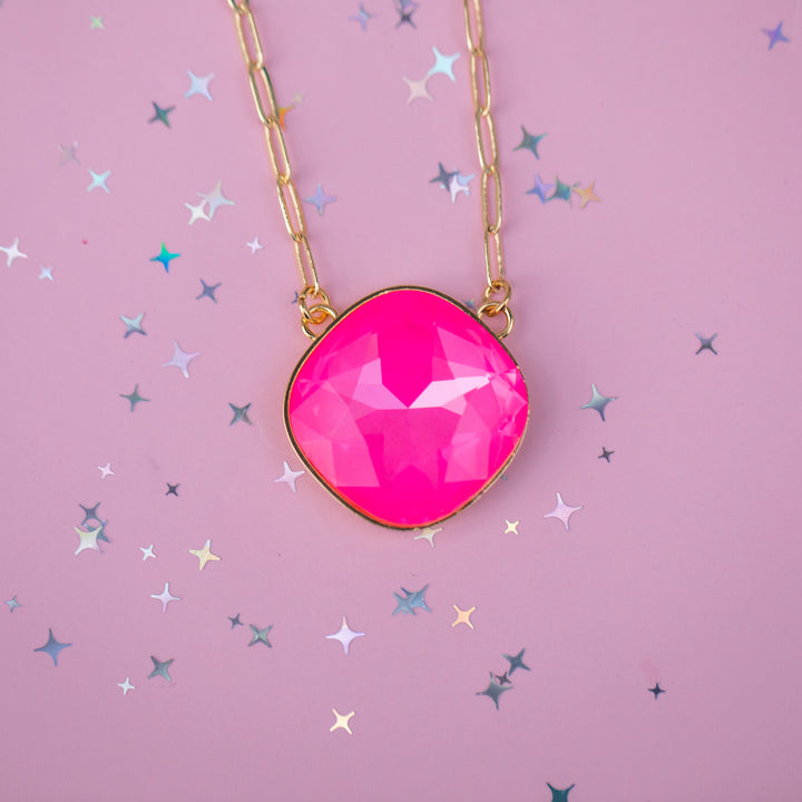 PRE-ORDER 3-5 WEEK WAIT 27mm Cushion Cut Paperclip chain Necklace gold setting (Electric Pink Twinkle)