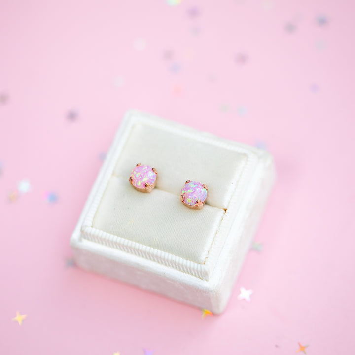 The Shell Petite Stud— 6mm (Ballet Slipper Opal)