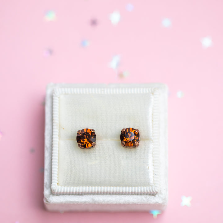 The Shell Petite Stud— 6mm (Smoked Topaz)