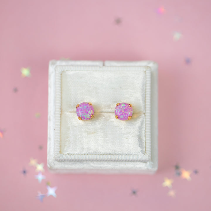 The Shell Petite Stud— 6mm (Light Pink Opal)