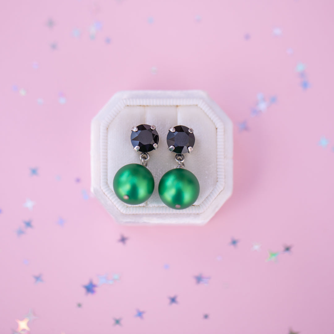 8mm Stud or Leverback Drop Earrings in Jet Black with a 12mm round Clover Pearl