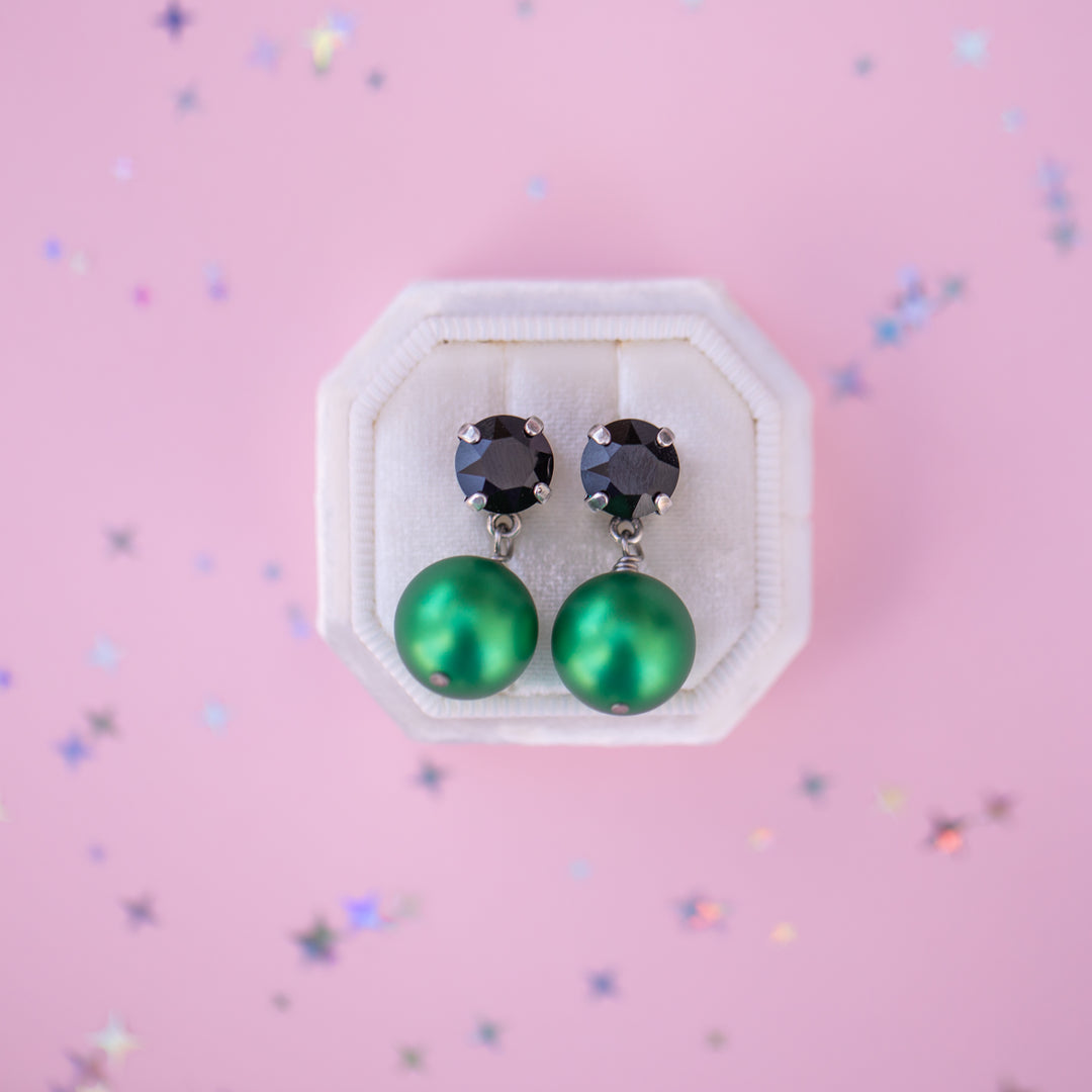 8mm Stud or Leverback Drop Earrings in Jet Black with a 12mm round Clover Pearl