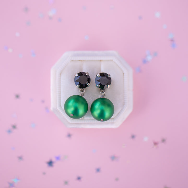 8mm Stud or Leverback Drop Earrings in Jet Black with a 12mm round Clover Pearl