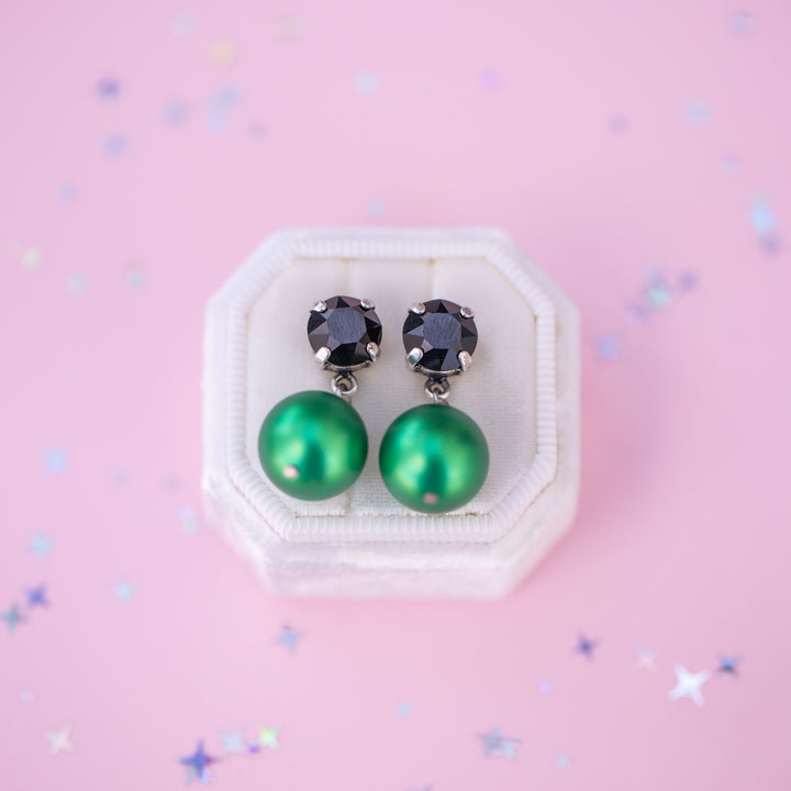 8mm Stud or Leverback Drop Earrings in Jet Black with a 12mm round Clover Pearl
