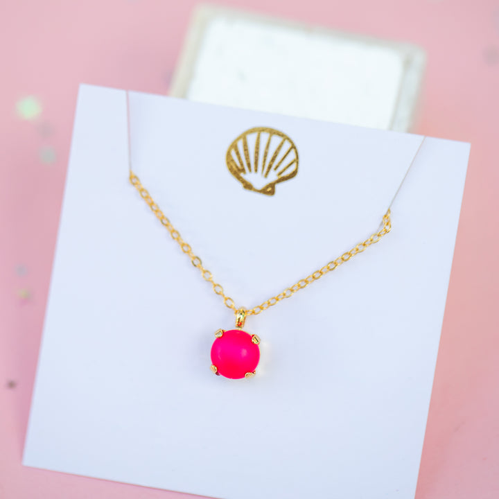 8mm Single Stone Necklace: Neon Pink Pearl