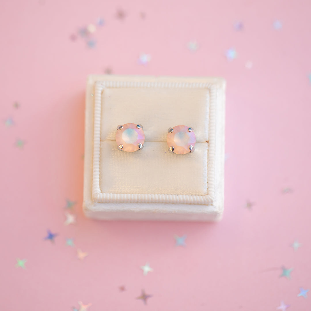 The Shell Signature Stud— Signature Fit 8mm (Light Peach Frost)