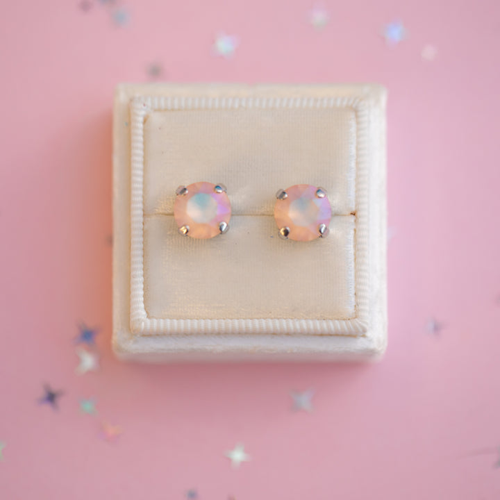 The Shell Signature Stud— Signature Fit 8mm (Light Peach Frost)