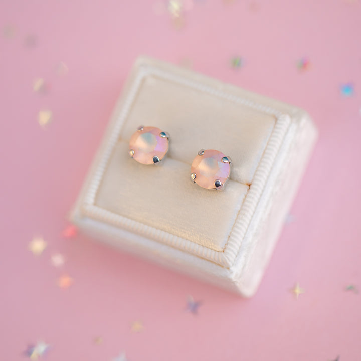 The Shell Signature Stud— Signature Fit 8mm (Light Peach Frost)