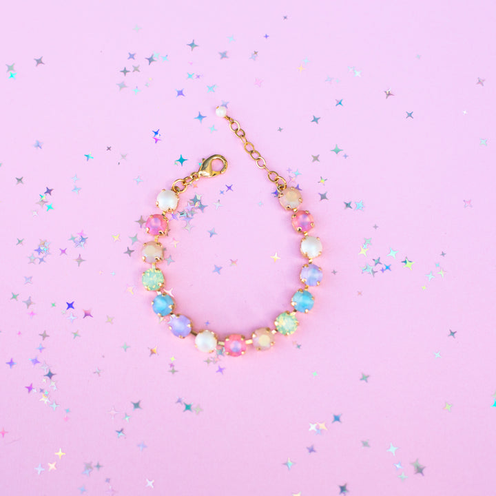 8mm Crystal Bracelet: Imagination Rainbow with Pearls