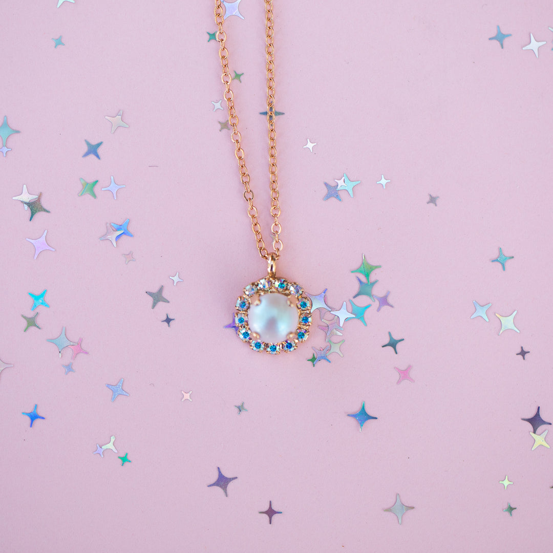 8mm Halo Dreamy Pink Pearl -Rose Gold setting