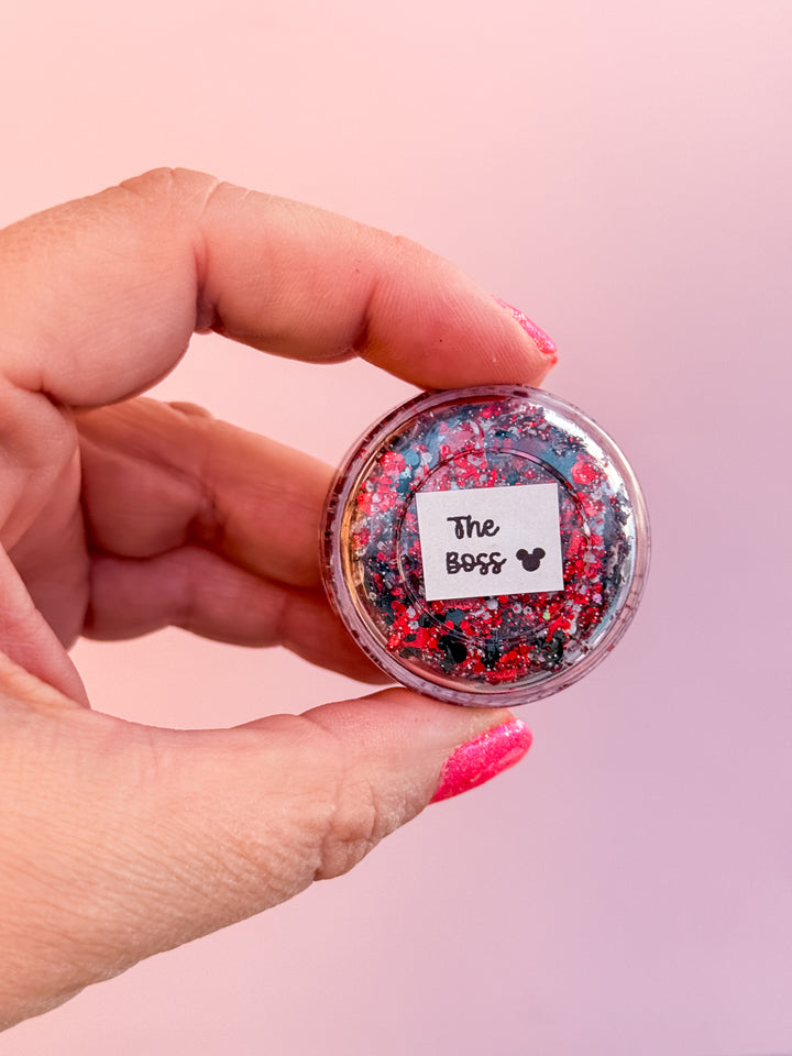Body Glitter: The Boss with mouse shaped glitter