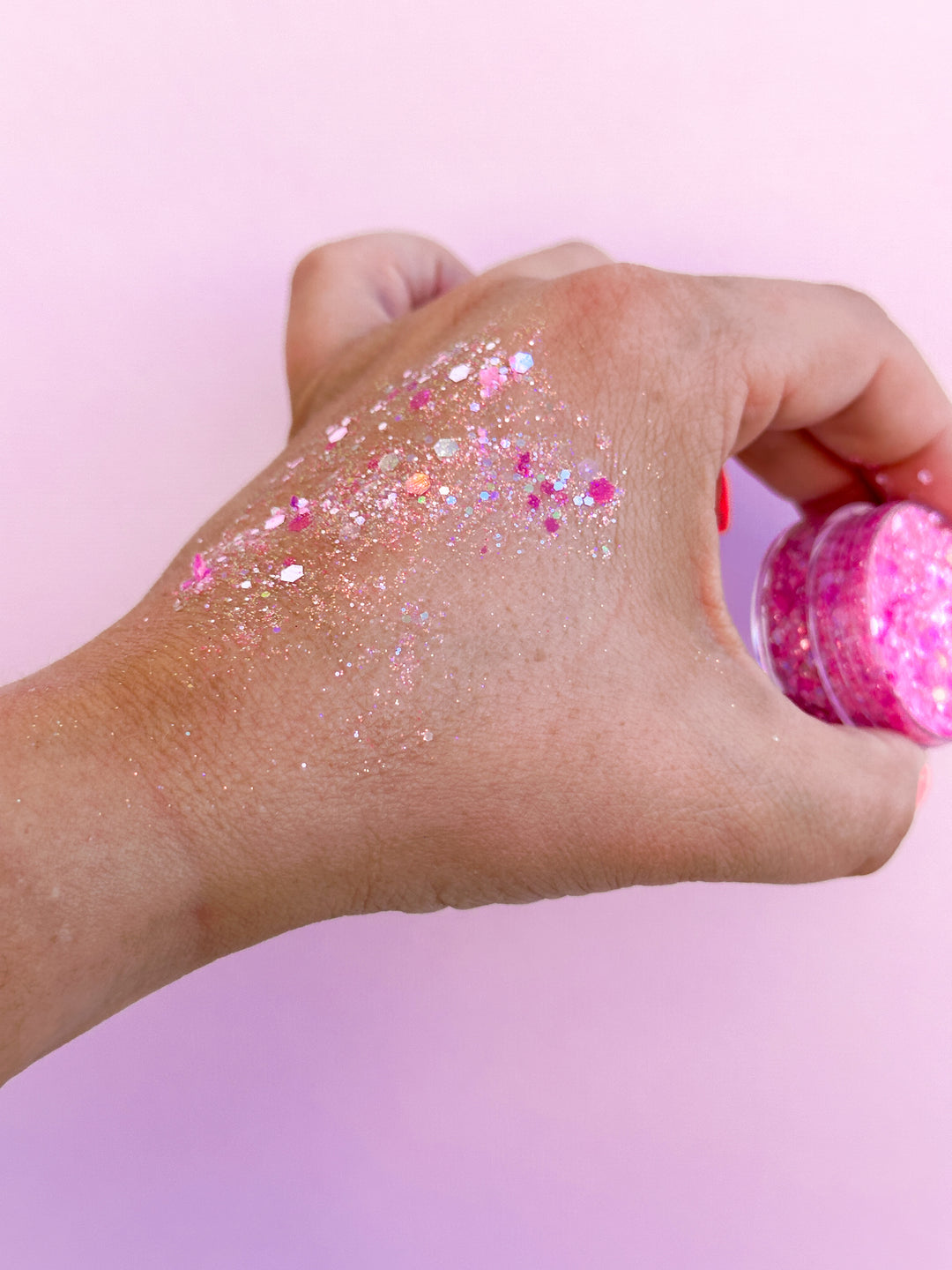 Glitter Creme: Strawberry Fluff