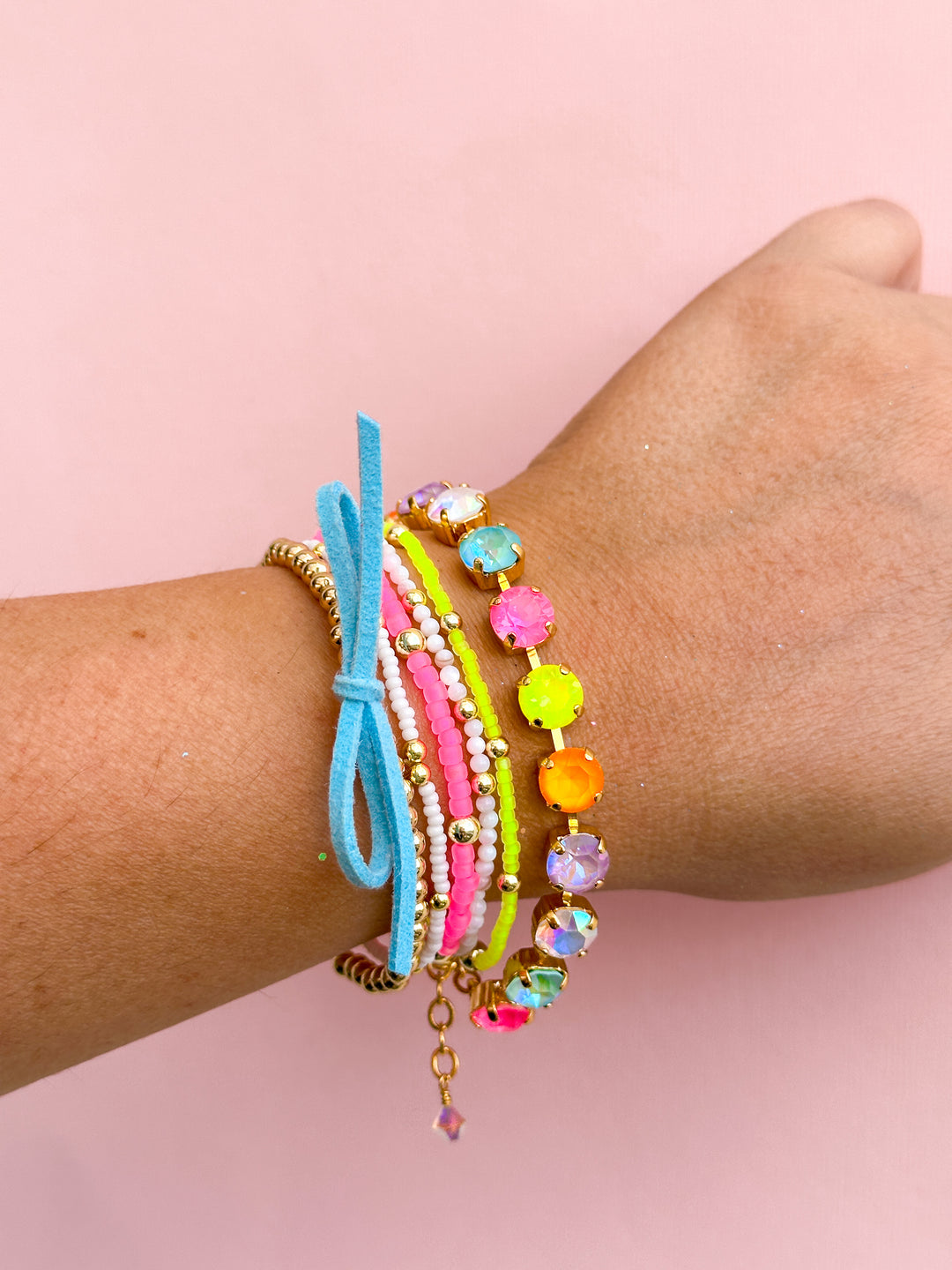Suede Bow Stretch Beaded Bracelet - Choose setting Color (sparkly friend)