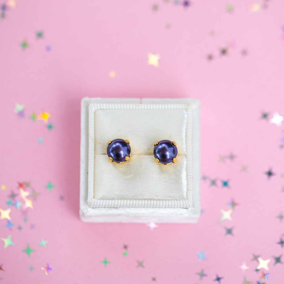 The Shell Signature Stud— Signature Fit 8mm (Eggplant Pearl)
