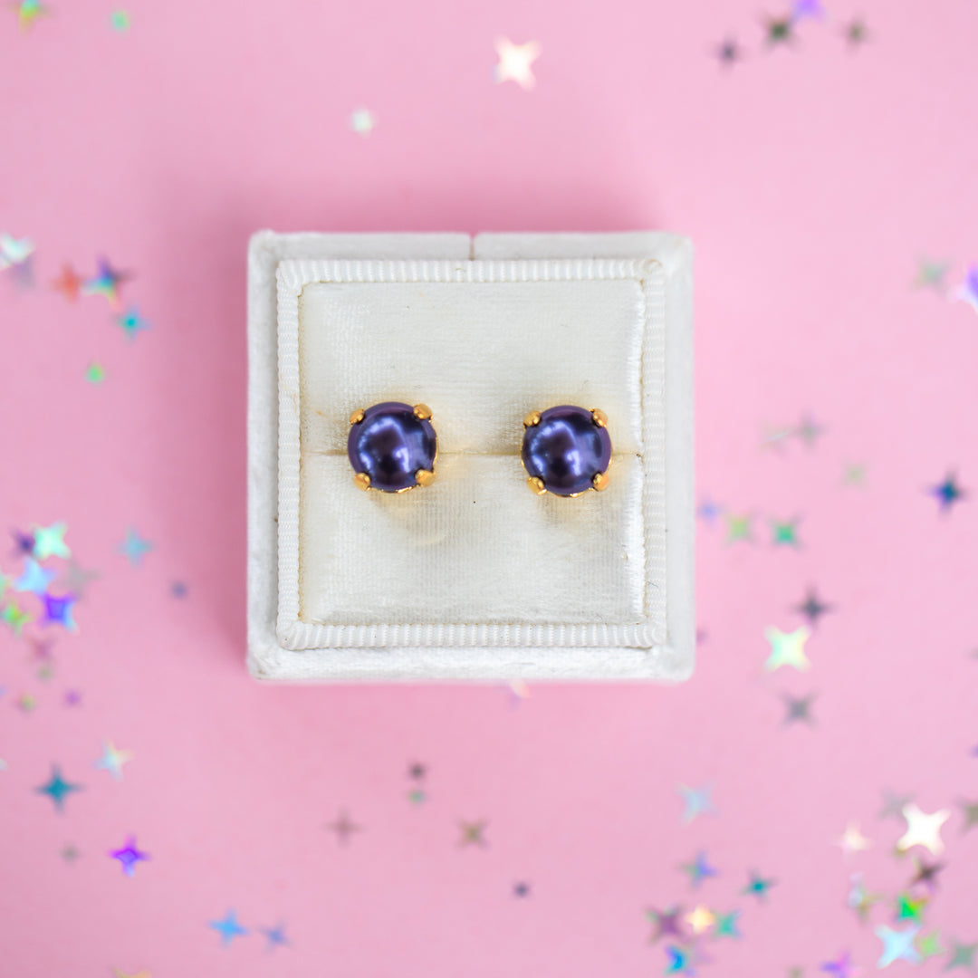 The Shell Signature Stud— Signature Fit 8mm (Eggplant Pearl)