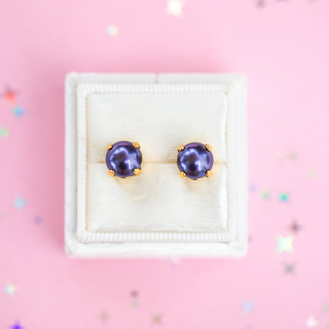 The Shell Signature Stud— Signature Fit 8mm (Eggplant Pearl)