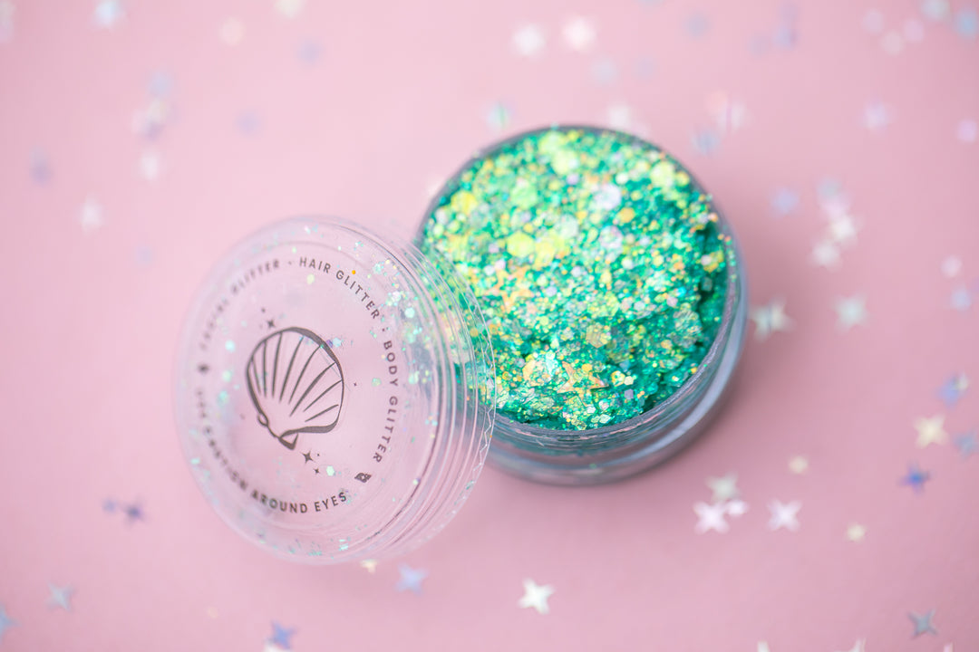 Glitter Creme: Mint Mastermind with Star shaped Glitter