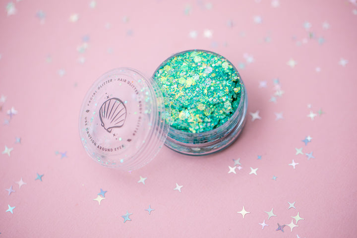 Glitter Creme: Mint Mastermind with Star shaped Glitter