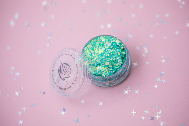 Glitter Creme: Mint Mastermind with Star shaped Glitter