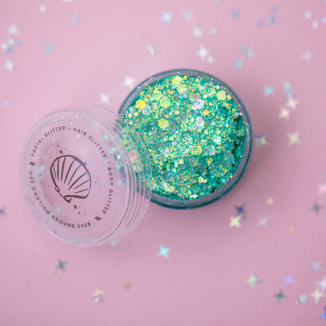 Glitter Creme: Mint Mastermind with Star shaped Glitter