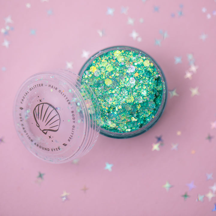 Glitter Creme: Mint Mastermind with Star shaped Glitter