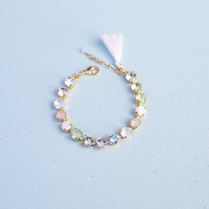 8mm Crystal Bracelet: Opalite