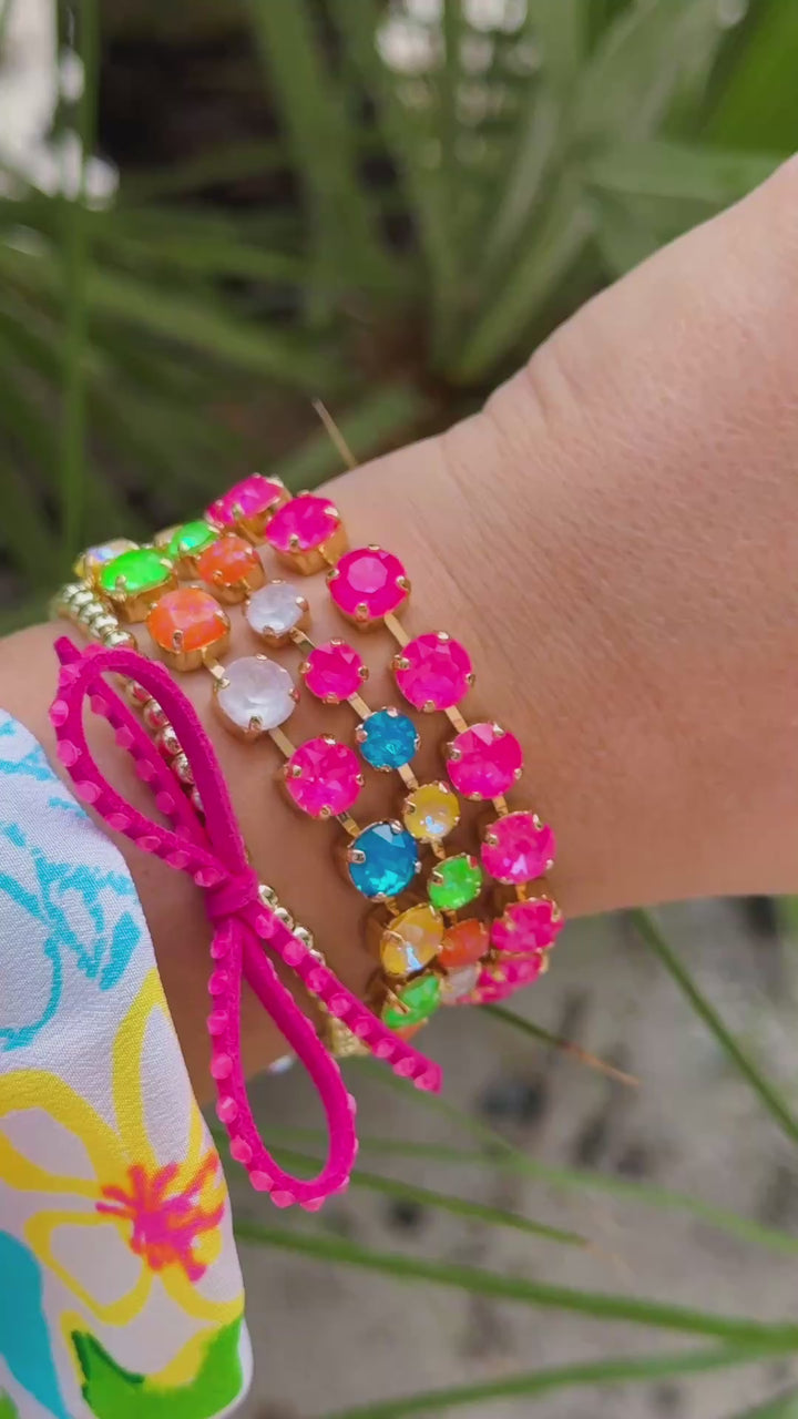 8mm Crystal Bracelet: Electric Pink Twinkle