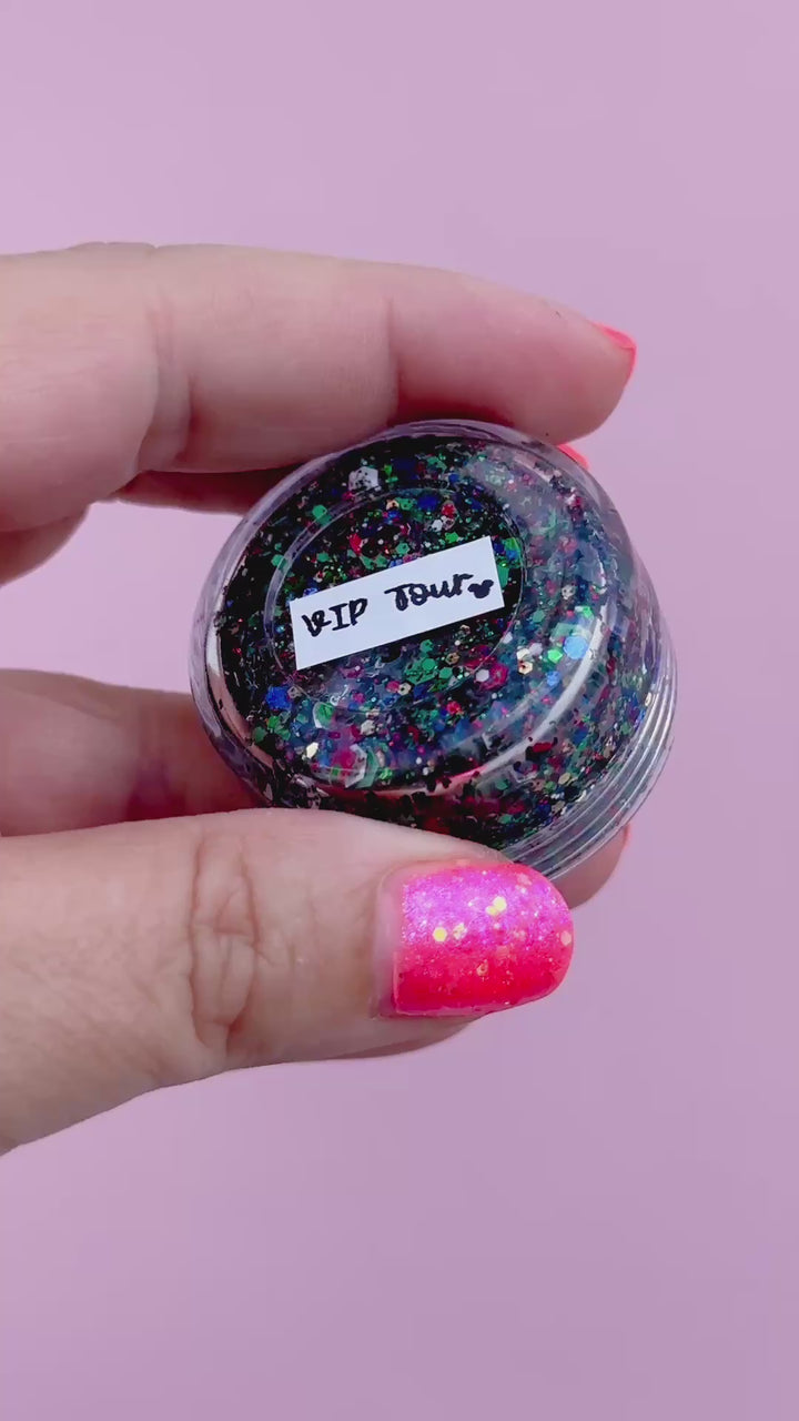 Glitter Creme: VIP Tour with Mouse shaped Glitter
