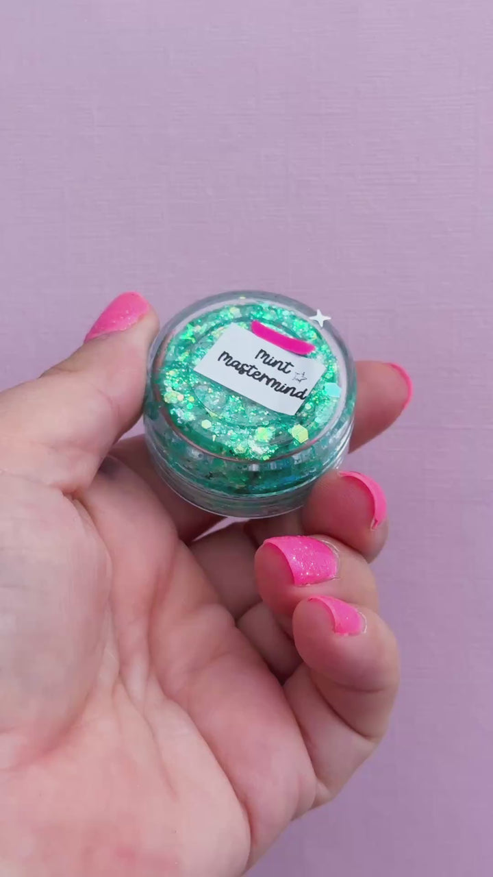 Glitter Creme: Mint Mastermind with Star shaped Glitter