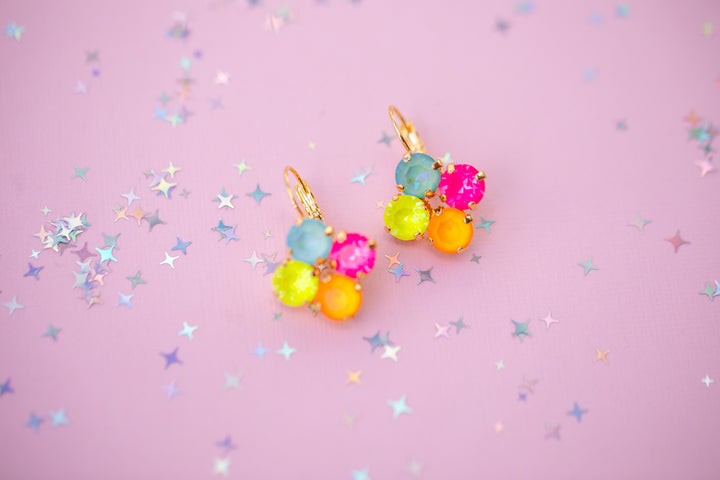 Sprarkly Friend 8mm Clover Earrings -select color setting