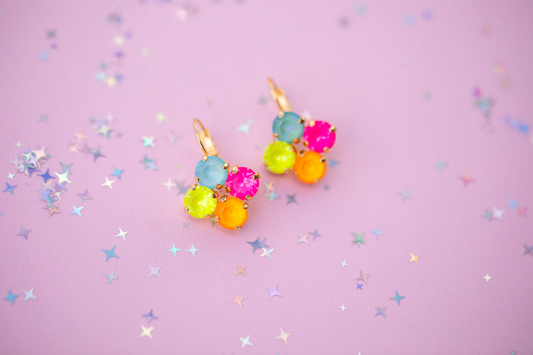 Sprarkly Friend 8mm Clover Earrings -select color setting