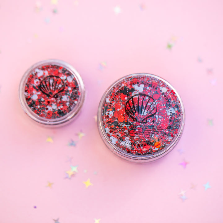 Body Glitter: The Boss with mouse shaped glitter