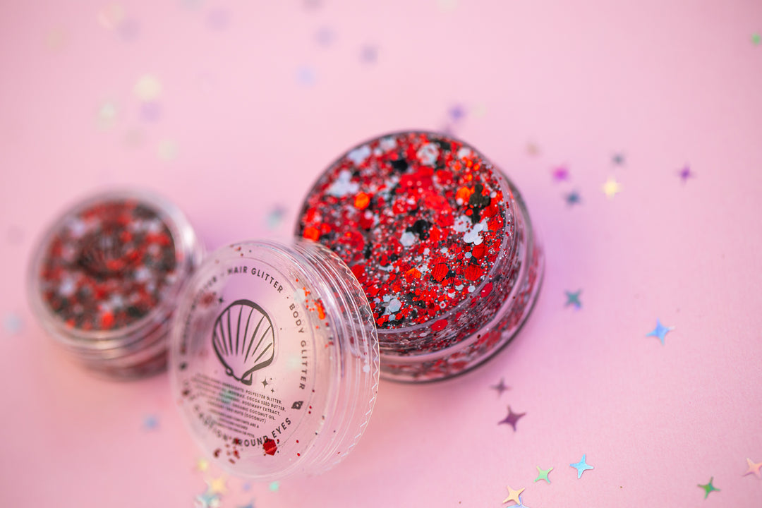 Body Glitter: The Boss with mouse shaped glitter