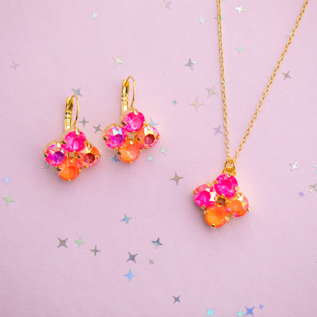 Tropic Bloom 8mm Clover Earrings -select color setting