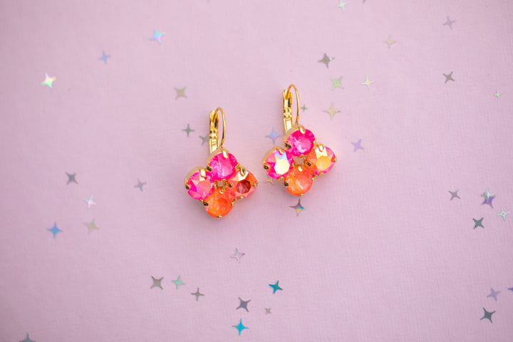 Tropic Bloom 8mm Clover Earrings -select color setting