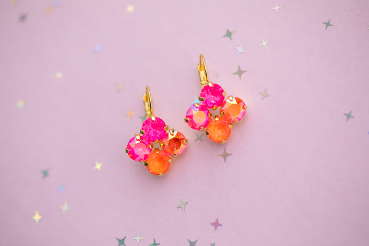 Tropic Bloom 8mm Clover Earrings -select color setting